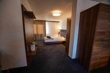 Фото номера Апартаменты с балконом Апартаменты GORSKI RESORT Zakopane г. Поронин 3