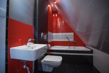 Фото номера Deluxe Double Room with Bath and shared Kitchenette Апартаменты Willa Pod Grapą г. Поронин 9