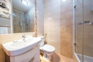 Фото номера Стандартный одноместный номер Курортные отели Hotel Góralski Wellness &amp; SPA г. Поронин 4