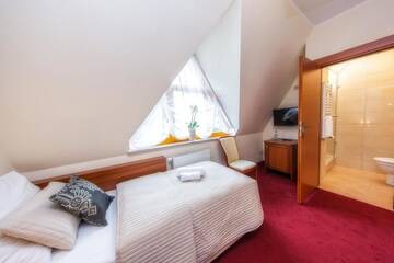 Фото номера Стандартный одноместный номер Курортные отели Hotel Góralski Wellness &amp; SPA г. Поронин 2