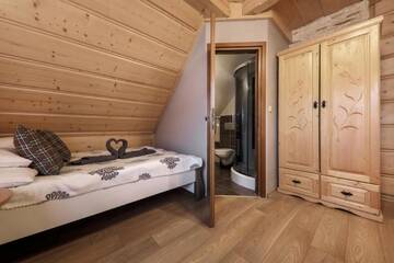 Фото номера Дом с 7 комнатами Дома для отпуска Domki Dream House ,,Jędruś" г. Поронин 15